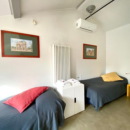 Апартаменти Loft Sant Ambrogio With Terrance Мілан Екстер'єр фото