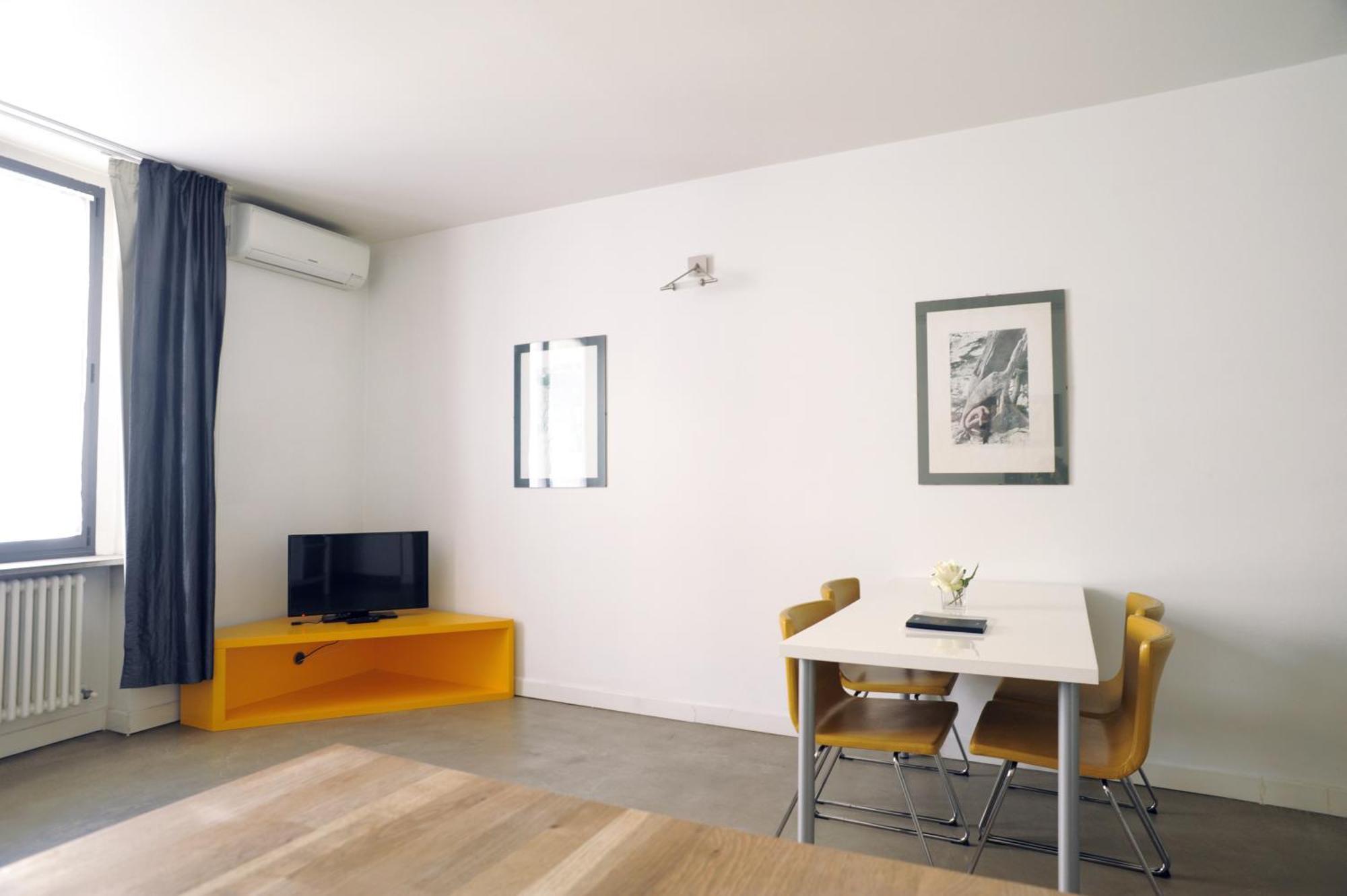 Апартаменти Loft Sant Ambrogio With Terrance Мілан Екстер'єр фото